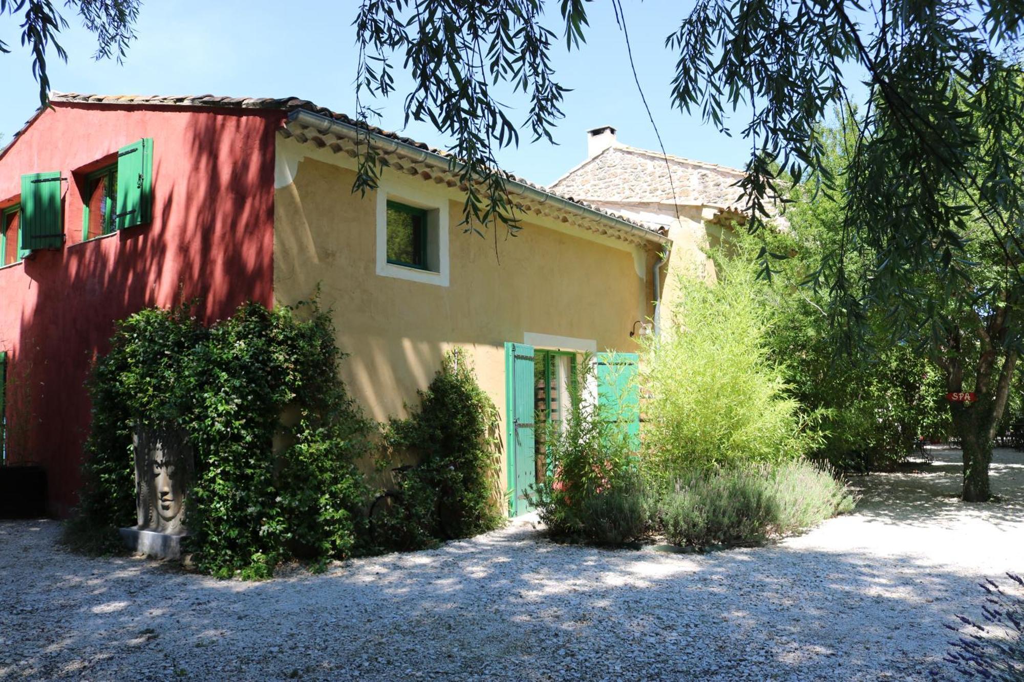 Lavand'Ange Et Spa Sarrians Exteriör bild